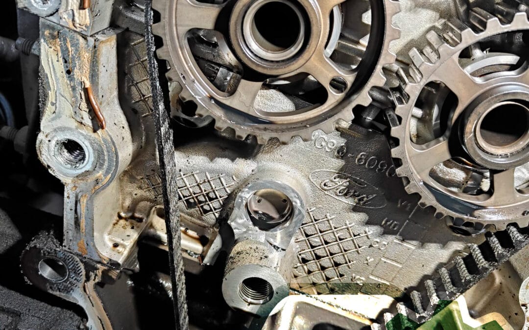 Awaria mokrego paska rozrządu Ford Ranger Raptor 2020 – remont silnika w Mirocar